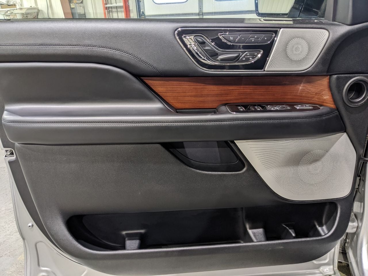 2019 Lincoln Navigator Reserve 4x4 4dr SUV